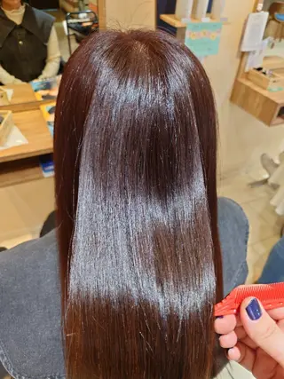 ロング 塚原 友紀子のヘアスタイル
