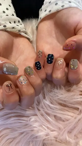 ネイル crystal ⭐︎ colorのネイルデザイン