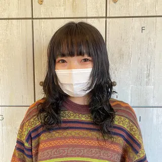 セミロング パーマ 似合わせレイヤー/ Wカラー🧸こころのヘアスタイル