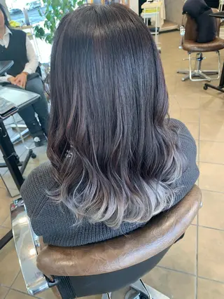 ミディアム カラー メテオ ／ヘアカラー 西川菜実のヘアスタイル