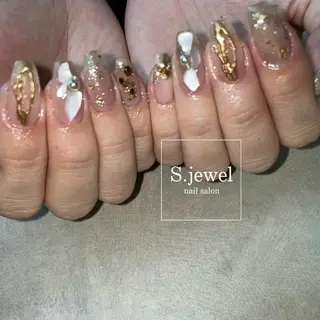 ネイル S. JEWELのネイルデザイン