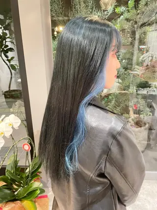 カラー 🎀ボブ+ハイトーン シュカ👶🏻のヘアスタイル