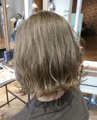 ショート カラー 𓏸𓈒𓂃早坂 浩行𓂃𓈒𓏸のヘアスタイル