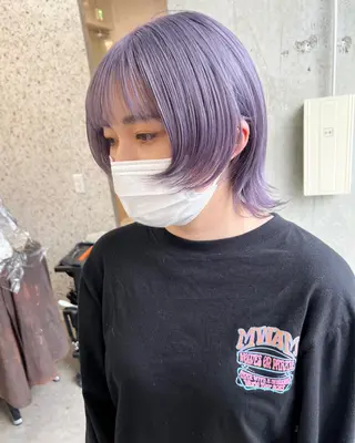 ショート カラー ヘアアレンジ lani ブリーチ /ダブルカラーのヘアスタイル
