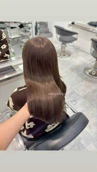ロング ParveMix 宮﨑 梨里のヘアスタイル