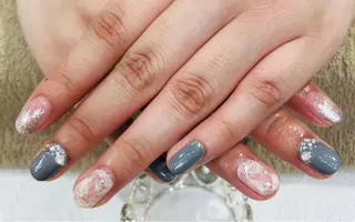 ネイル CROWN プライベートサロンのネイルデザイン