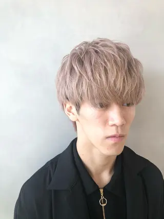ショート カラー メンズ ハイトーン×レイヤー /遠藤将太のヘアスタイル