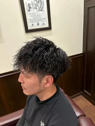 ショート パーマ メンズ 浦田 悠真のヘアスタイル