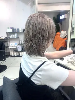 ミディアム ウルフ🦋顔まわり ❤︎ ͛MEIのヘアスタイル