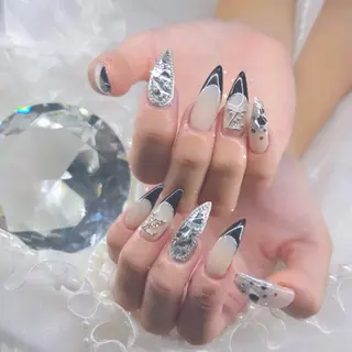 ネイル Li'a nail.のネイルデザイン