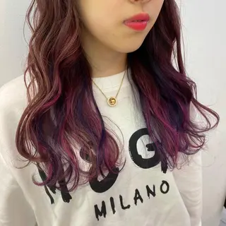 ロング カラー 渡邊 唯のヘアスタイル