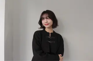 ショート カラー 中村 彩乃のヘアスタイル