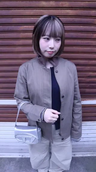 ショート レイヤー/ボブ/ 透明感カラー/ニワのヘアスタイル