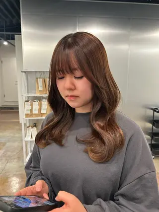カラー 大澤 菜奈子のヘアスタイル