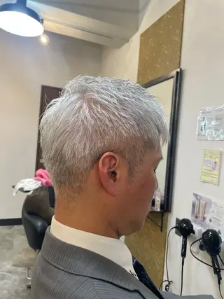 ショート メンズ 新宿/ハイトーン カラー/AKI🍎のヘアスタイル