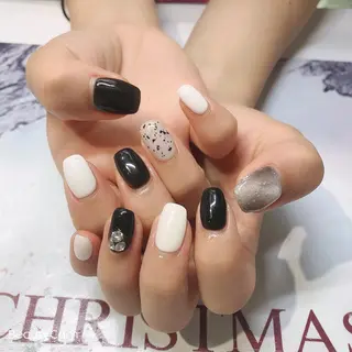 ネイル ガレンドウ 白澤 愛子のネイルデザイン