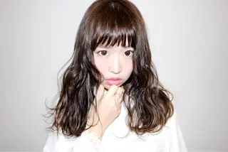 セミロング MI NAのヘアスタイル