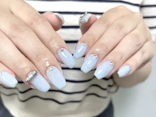 ネイル Shis_🦄shi 韓国風キラキラネイルのネイルデザイン