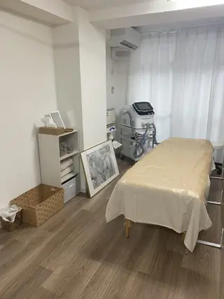 メンズ みんなの脱毛 TSURURINのエステ・リラクイメージ