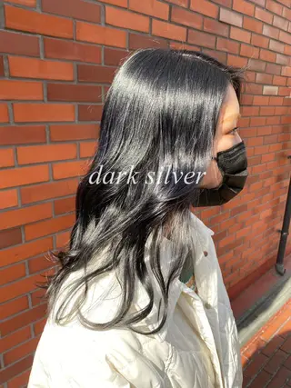 セミロング カラー ブリーチカラー特化 U-topia小島のヘアスタイル