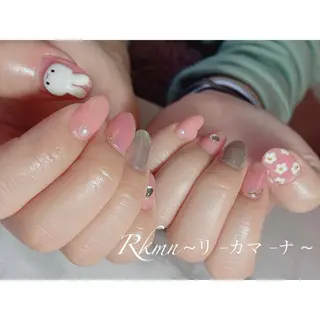 ネイル Rkmn ~リ-カマ-ナ~のネイルデザイン
