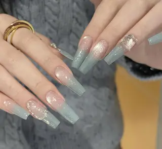 ネイル Pure&Rich Nailのネイルデザイン