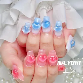 ネイル 🦋 Queenieのネイルデザイン