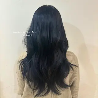 ロング カラー 🩶透明感カラー🩶 ミズキのヘアスタイル