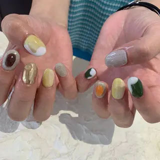 ネイル マキノ ユイのネイルデザイン