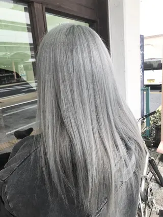 カラー ダブルスキルエクステ /羽エクステ白石宇由のヘアスタイル