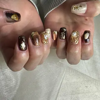 ネイル 里見 麗のネイルデザイン