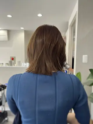 ミディアム カラー 下石怜子/レイヤー/ 透明感カラーのヘアスタイル