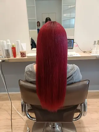 ロング カラー 牧岡 環のヘアスタイル