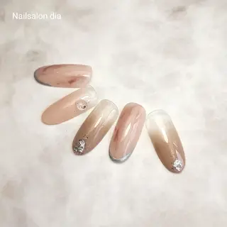 ネイル 栗東駅 徒歩10分 ネイルサロン ディアのネイルデザイン