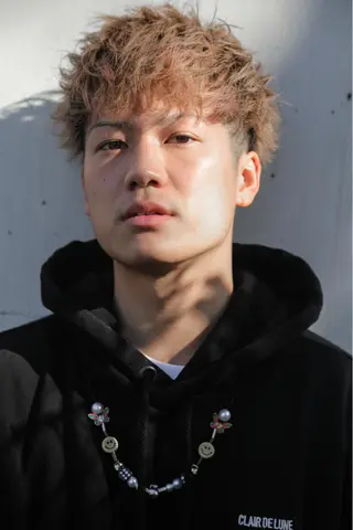 ショート ✨ブリーチなし透明感 池袋 水野のヘアスタイル