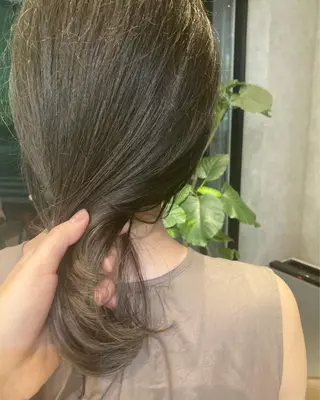 カラー ボブ/レイヤー/ 透明感/Hazukiのヘアスタイル