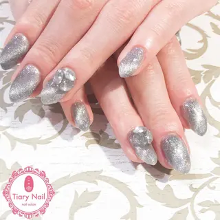 ネイル tiarynail K K🐼のネイルデザイン