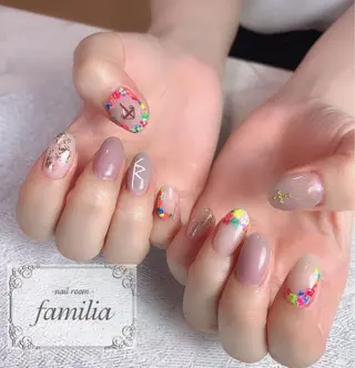 ネイル -nailroom- familiaのネイルデザイン