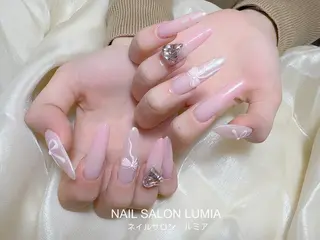 ネイルサロン ルミア Lumia 店長のネイルデザイン