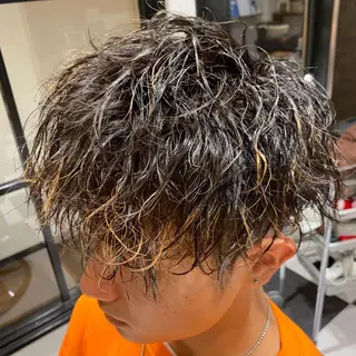 カラー パーマ メンズ 鈴木 レナのヘアスタイル