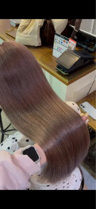 カラー 北川 茉奈のヘアスタイル