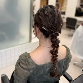 ミディアム ヘアアレンジ 縮毛矯正+モテカラー 🎀✨MIHOのヘアスタイル