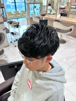 パーマ メンズ 【𝐀𝐬𝐡大森】 石崎竜祐のヘアスタイル