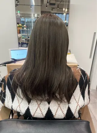 セミロング 🌈ミルクティー / MISAKI🐰のヘアスタイル