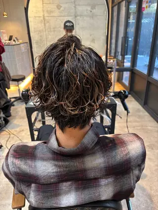 パーマ メンズ 吉田 光希のヘアスタイル