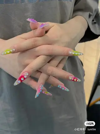 ネイル Eveネイル チップスカルプ専門店のネイルデザイン