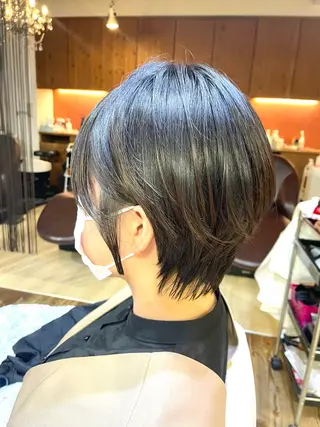 ショート 山木 裕子のヘアスタイル
