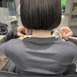 ショート カラー 荒川 ひなの 新川崎のヘアスタイル