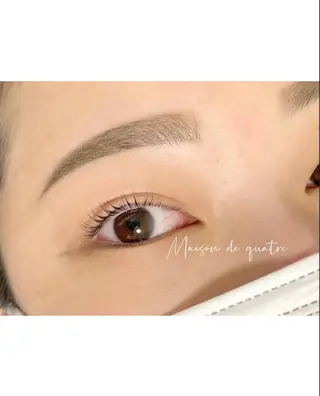 マツエク・マツパ アイブロウ Maison de quatreのマツエク・マツパデザイン