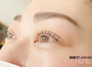 マツエク・マツパ アイブロウ Attrait Eye☻*Sayaのマツエク・マツパデザイン